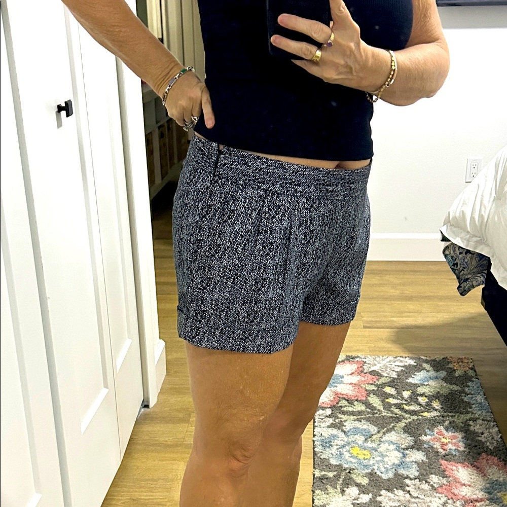 Express Brand Dressy Black/White Patterned Cuffed shorts |Size 8